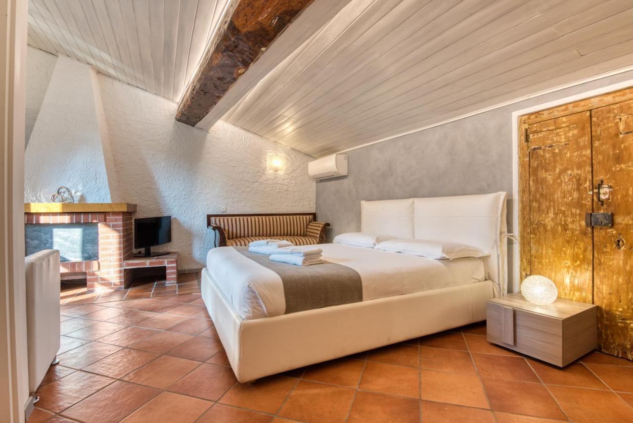 Palazzo Rivola Hotel แบร์กาโม ภายนอก รูปภาพ